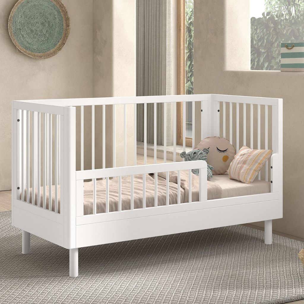 Jaxx 2-delige babykamer (Peuterbed & Verzorgingstafel) Forrest Beech