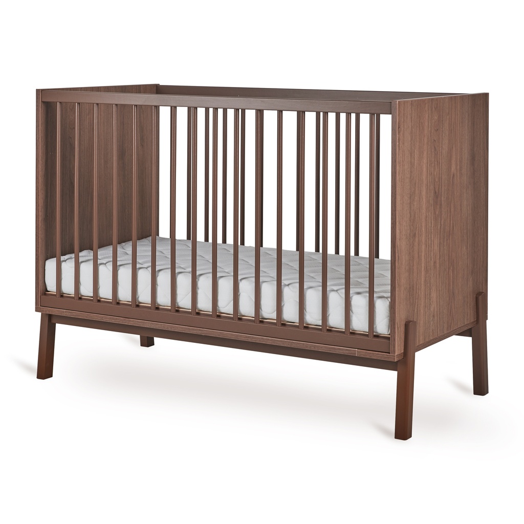 Quax 2-delige babykamer (bed L 120 x B 60 cm + Commode met verlengstuk) Ashi Chestnut