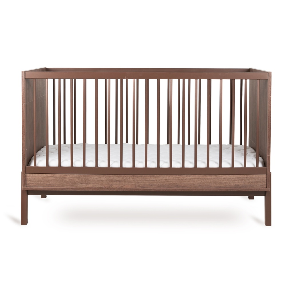 Quax 3-delige babykamer (bed L 140 x B 70 cm + commode met verlengstuk + kast met 2 deuren) Ashi Chestnut