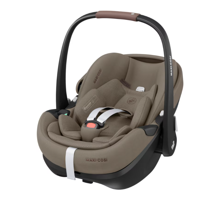 Maxi-Cosi 5-in-1 Kinderwagen Fame Twillic Truffle (inclusief draagbare autostoel Truffle + basis)